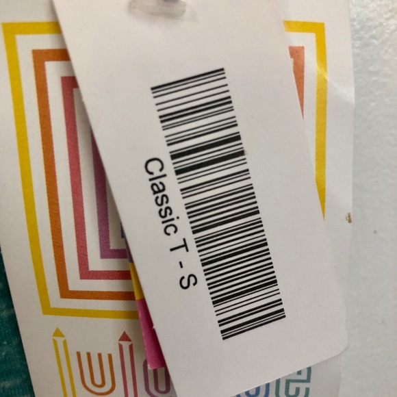 Lularoe Classic T Size S - Picture 3 of 7